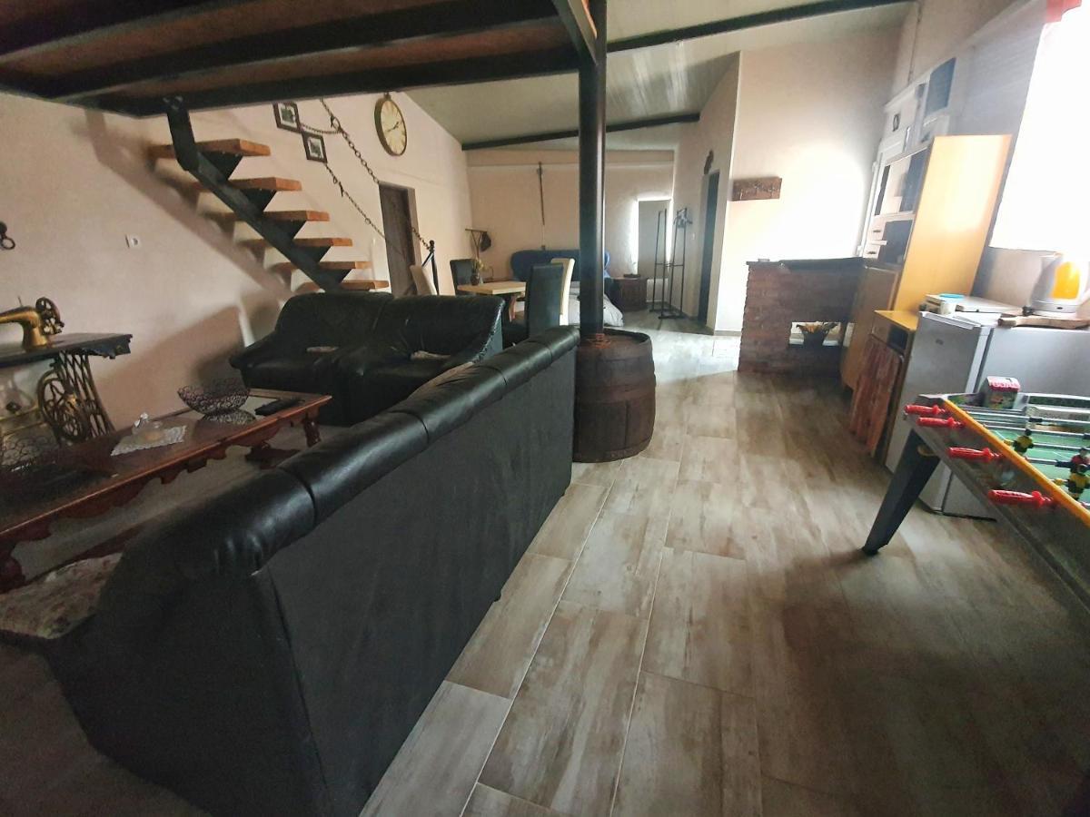 Luanas Rooms With Istrian Touch Buzet Εξωτερικό φωτογραφία