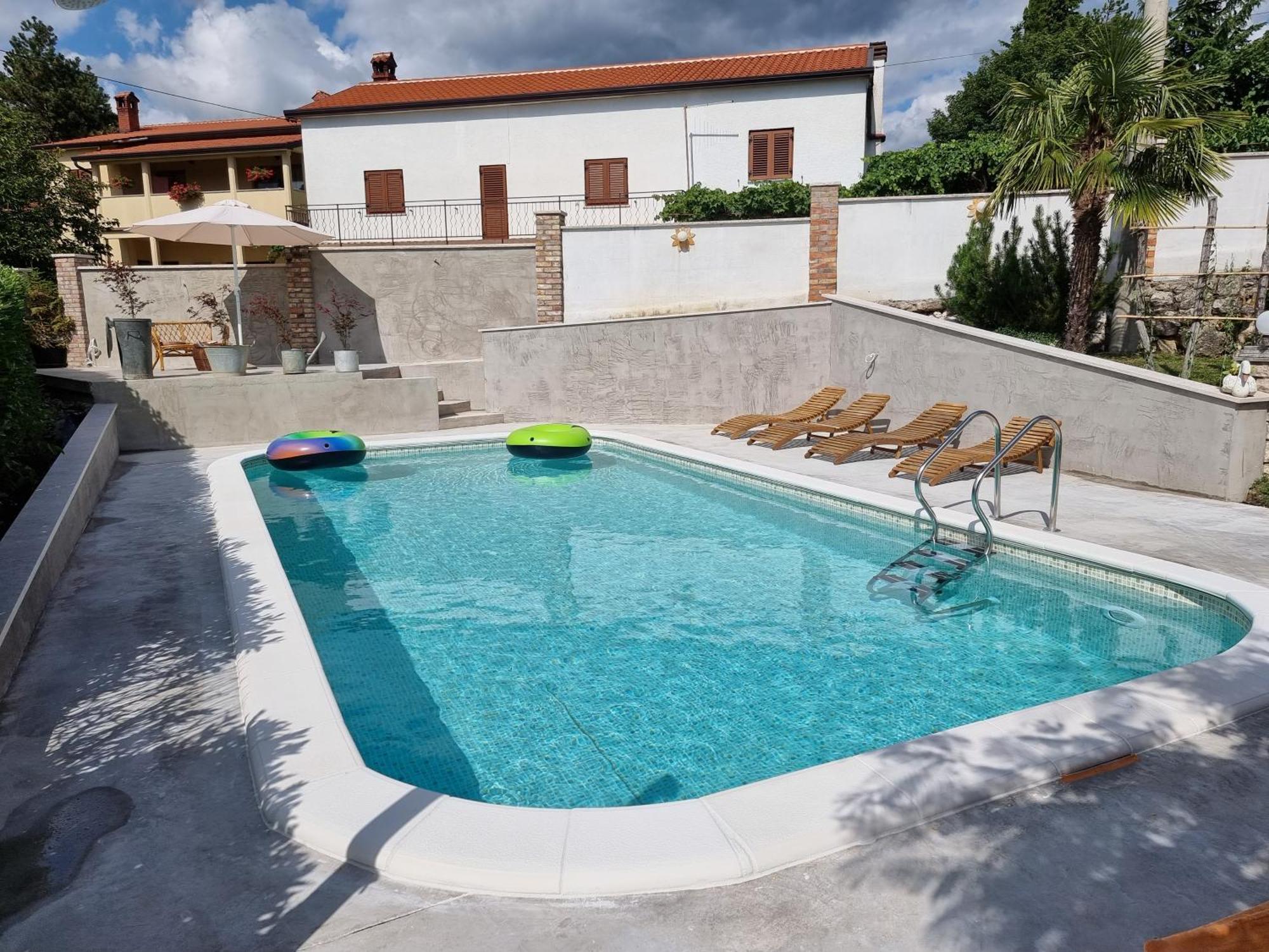 Luanas Rooms With Istrian Touch Buzet Εξωτερικό φωτογραφία